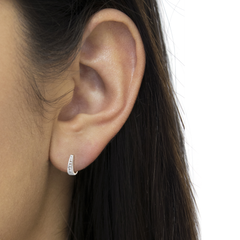 14k White Gold 1/4ct Diamond Huggy Hoop Earrings (I-J I2-I3)