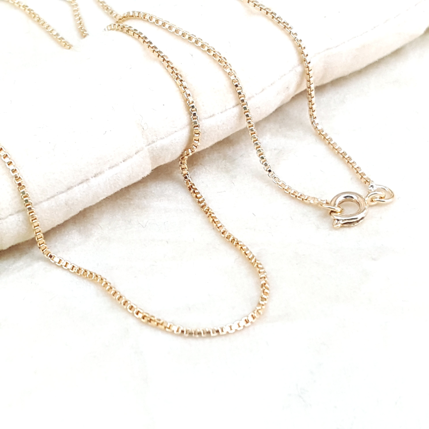 1-1501-h1  Gold Plated Box Chain, 1mm.