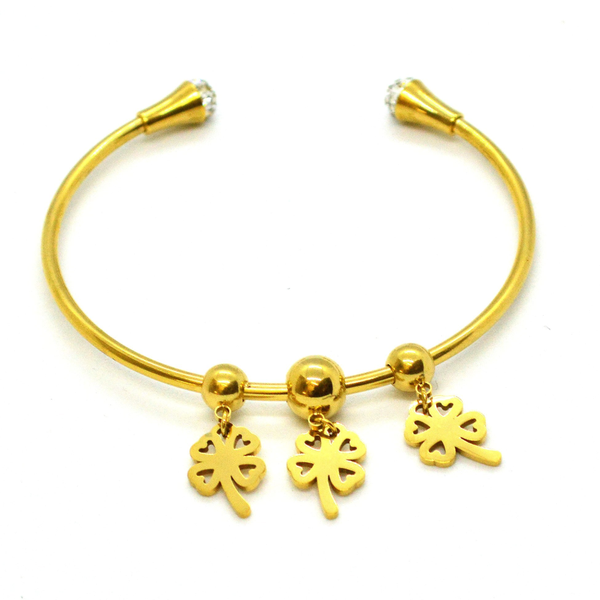 (mban-928-h9-3) Gold Plated Stainless Steel Clover Bangle.