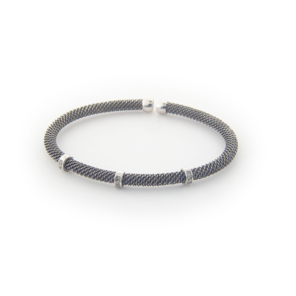 Fronay Co .925 Sterling Silver Diamond Bangle Mesh Bracelet dipped in Gunmetal Black ( 0.10 cttw)
