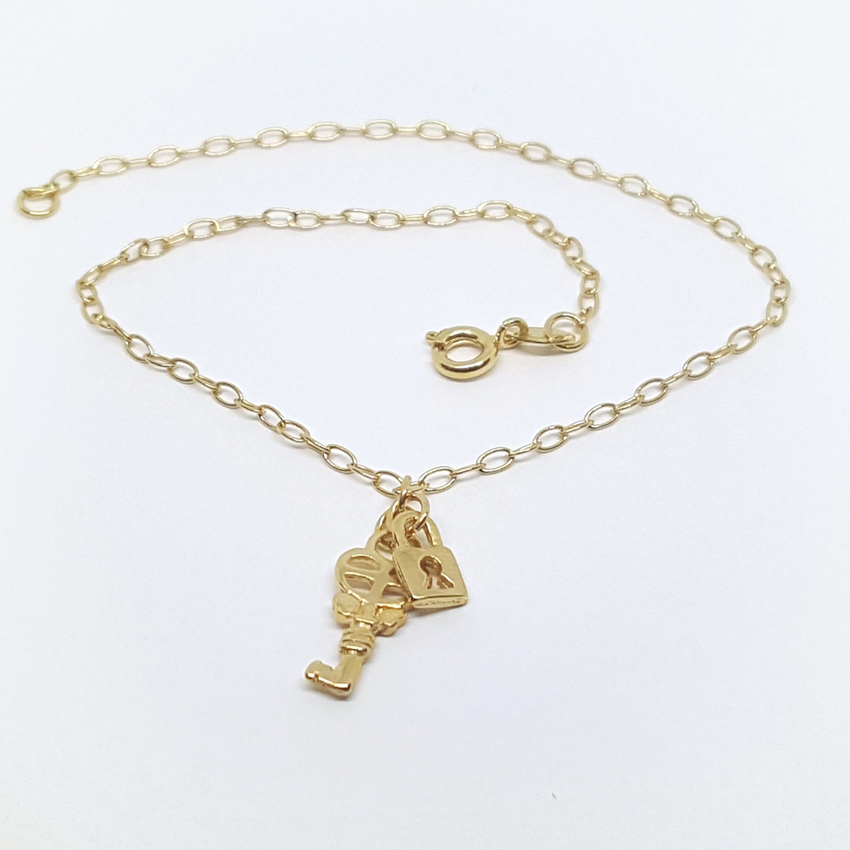 1-0151-h2 Gold Overlay Lock and Key Charm Anklet, 10"
