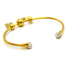 (mban-928-h9-4) Gold Plated Stainless Steel Puppy Bangle.